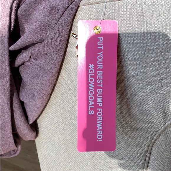 NWT Momlife Maternity Light Sweatshirt - Picture 4 of 4